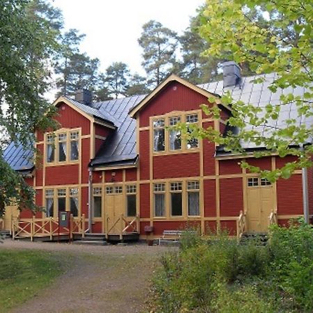 Aelvkarleby Vandrarhem Älvkarleby Exterior photo