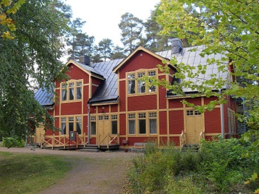 Aelvkarleby Vandrarhem Älvkarleby Exterior photo